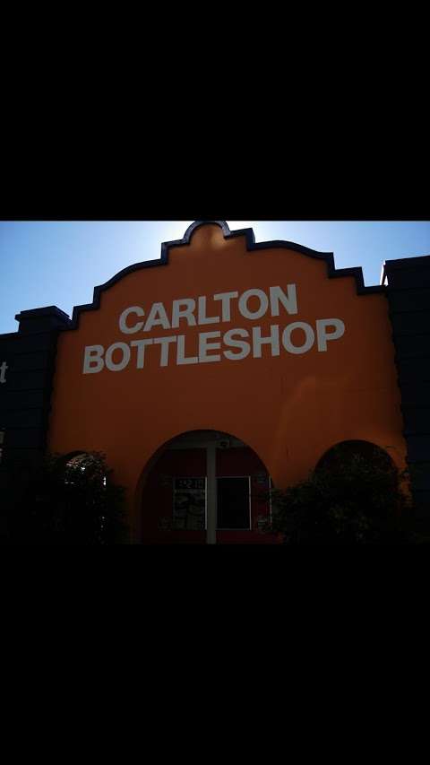 Photo: Carlton Hotel Drive In Bottle Shop